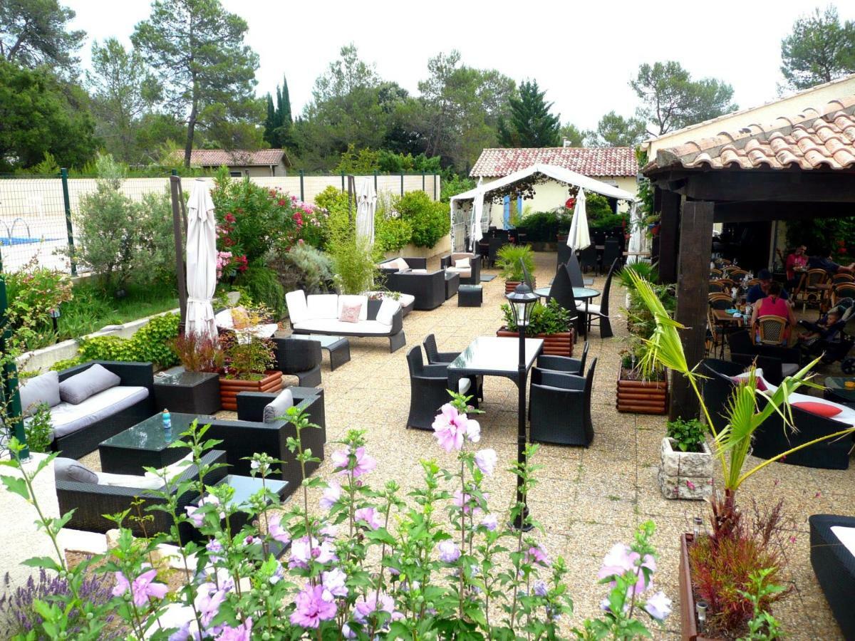 Bungalow Claret Vacquieres  ภายนอก รูปภาพ